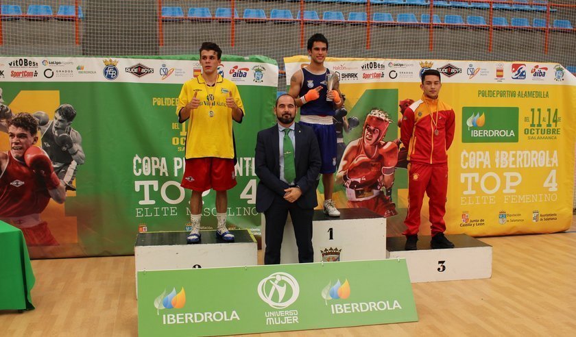 Castilla y León domina en la Copa Presidente de Boxeo celebrada en Salamanca