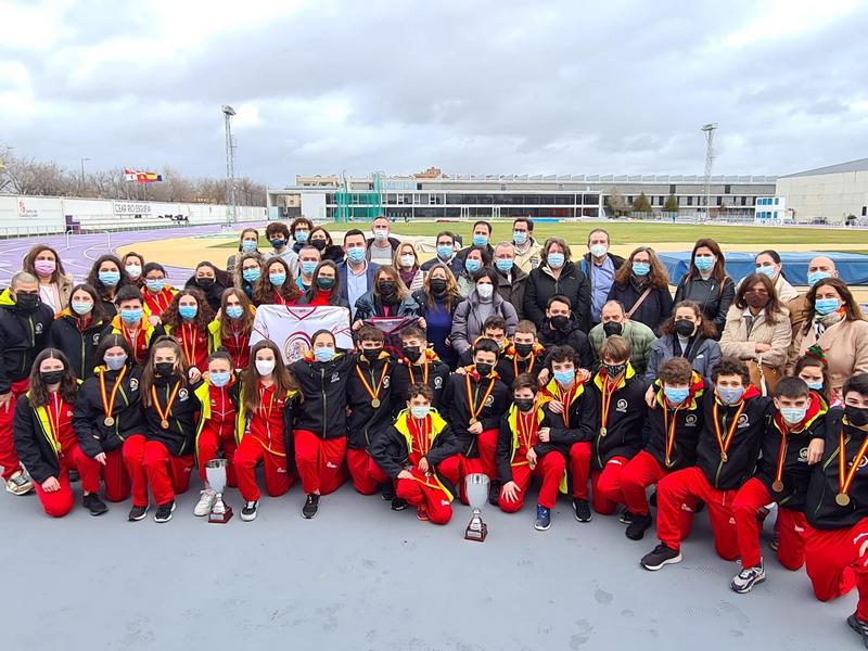 La Junta felicita a las Selecciones de Castilla y León de Hockey Línea Infantil por su victoria en el CESA