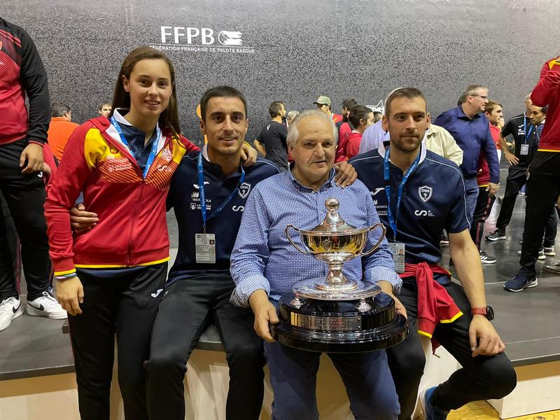 Carlos Baeza, Álvaro Moreno y María Rodríguez se proclaman campeones del Mundo de Pelota