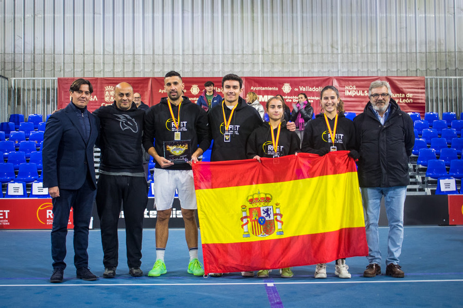 Valladolid corona a España como primer Campeón del Mundo de Touchtennis